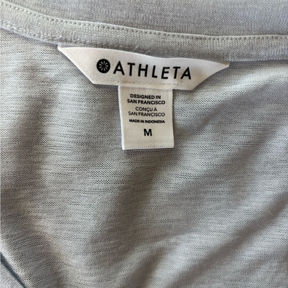 NWOT 🩵 ATHLETA 🩵 Breezy Scoop VNeck Tee - Picture 4 of 9